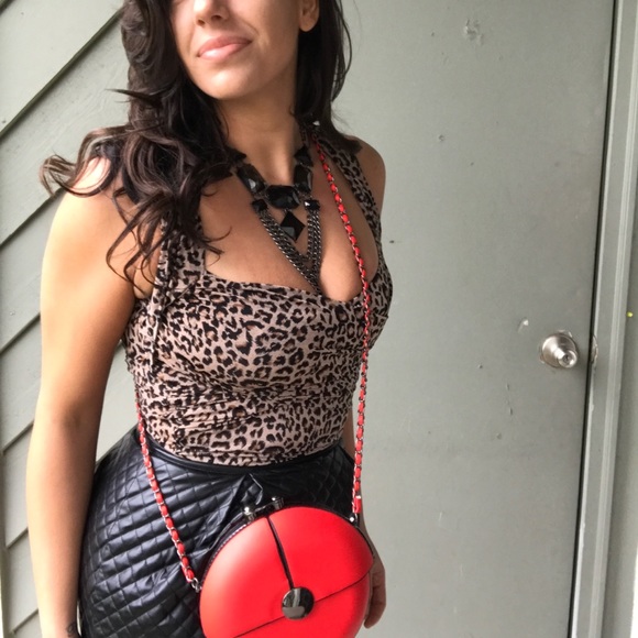 Chunky Statement Necklace - Picture 4 of 7